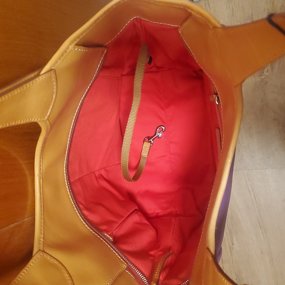 Dooney & Bourke Penelope Violet Leather Tote Bag Purse NWT - Picture 7 of 8
